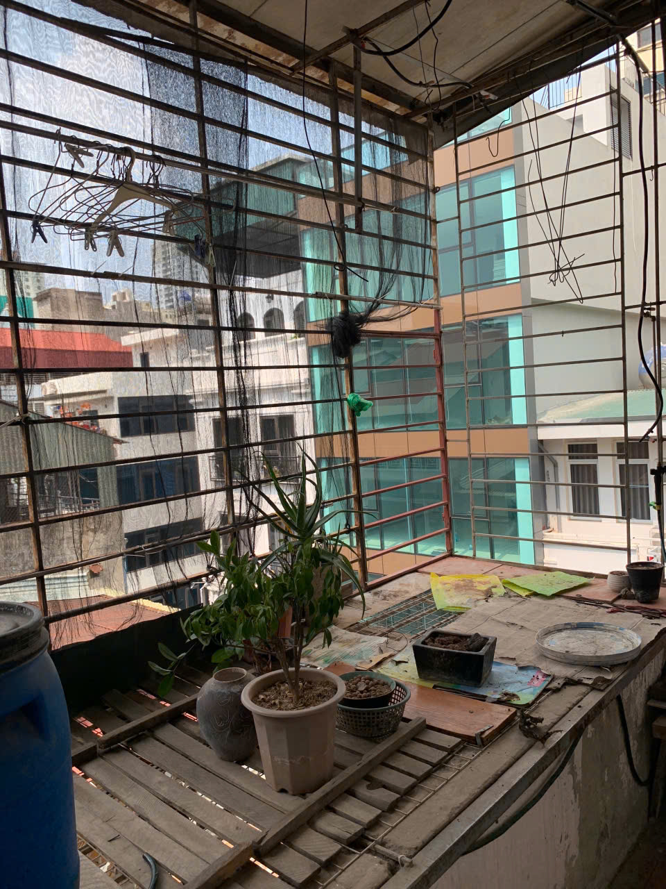 Cho thuê nhà Tập thể Nguyên Hồng, 75m2, 3 ngủ, 2 vê sinh, 9 Triệu/th - Ảnh 4
